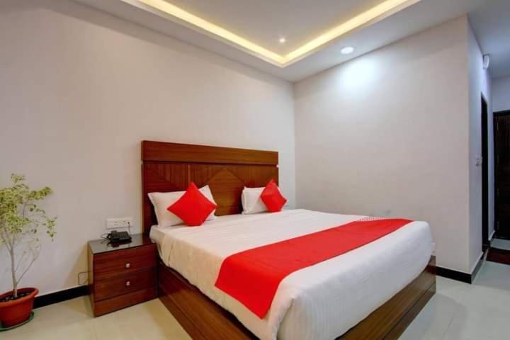 Hotel Le Castle Kodaikanal Luaran gambar