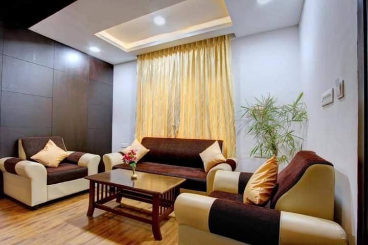 Hotel Le Castle Kodaikanal Luaran gambar