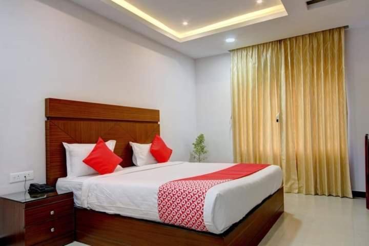 Hotel Le Castle Kodaikanal Luaran gambar