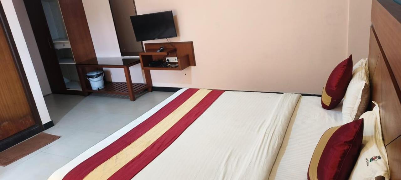 Hotel Le Castle Kodaikanal Luaran gambar